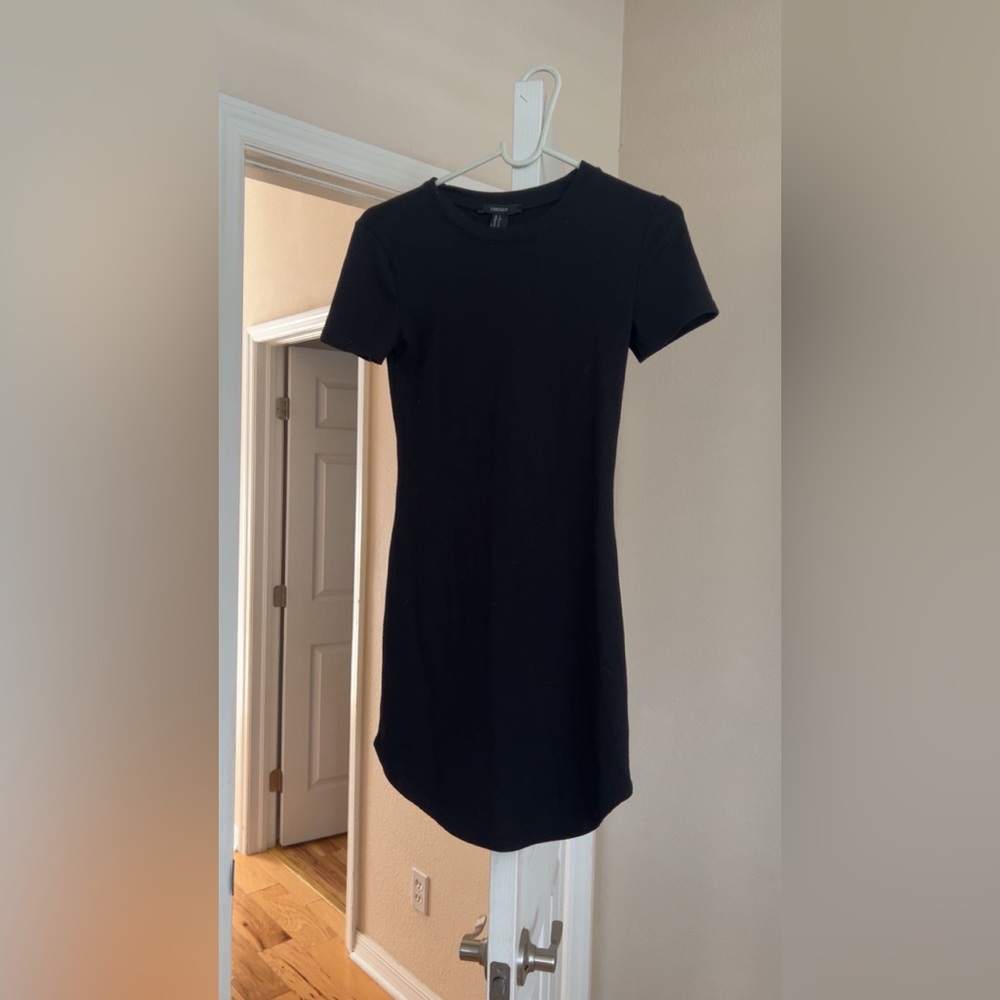 Forever 21 Black Sheath Mini Dress Crew Neck